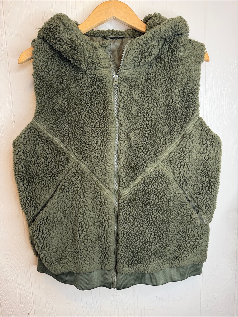ZYIA Active Hooded Teddy Fleece Vest L